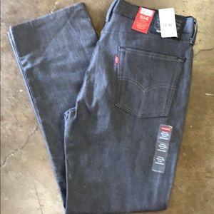 Levi 514 straight leg men’s jeans
